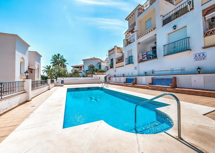 With Pool Near Burriana Beach, Апартаменты *