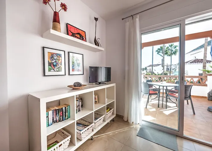 Апартаменты With Pool Near Burriana Beach, Нерха