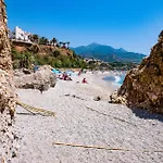Апартаменты With Pool Near Burriana Beach, Нерха